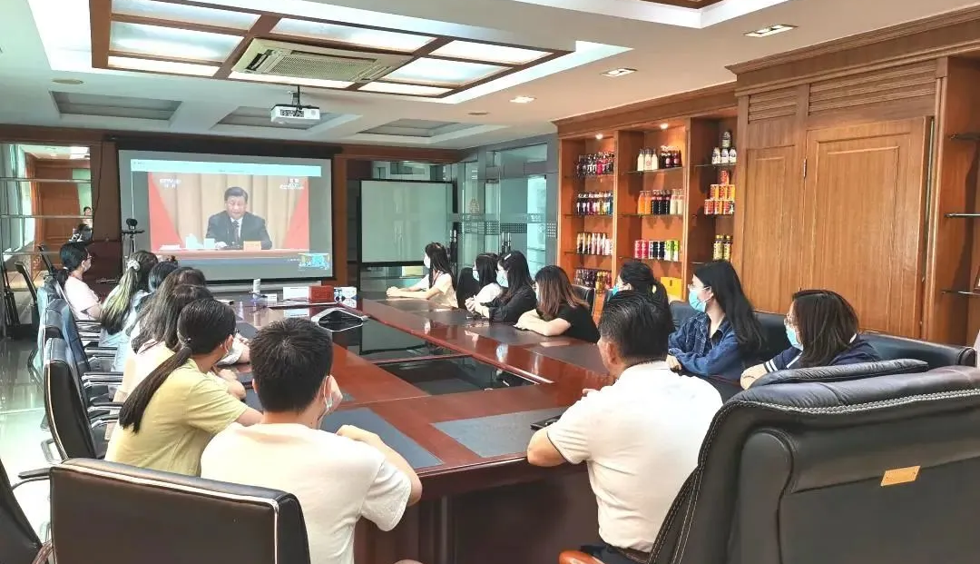 广东马博官方网址团支部荣获“全国五四红旗团支部”称号
